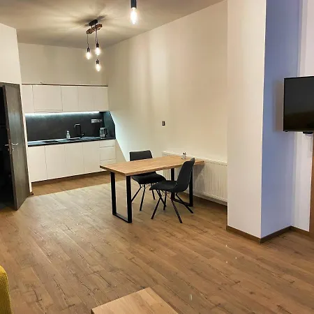 Elinel Apartman *